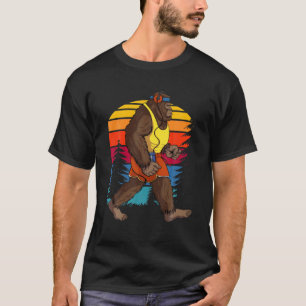 Bigfoot Running Retro Funny Novelft Geschenk T-Shirt
