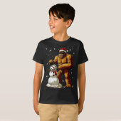 Bigfoot Santa Snowman Kids Boys Men Xmas Christmas T-Shirt (Vorne ganz)