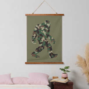 Bigfoot Sasquatch Camouflage Wandteppich Mit Holzrahmen