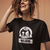 Bigfoot Sasquatch Cryptid Glaube Alien Womens T-Shirt