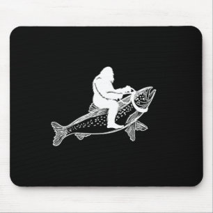 Bigfoot Sasquatch Fliegenfischen Forellen Angler V Mousepad