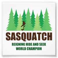 Bigfoot Sasquatch Hide und Seek World Champion