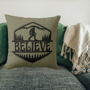BigFoot Sasquatch Lustig Squatchy Wald Vintage Kissen