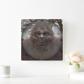 BIGFOOT SASQUATCH-PORTRAGIE QUADRATISCHE WANDUHR (Zuhause)