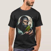 Bigfoot Sasquatch Senegal Parrot Owner Lover Full T-Shirt (Vorderseite)