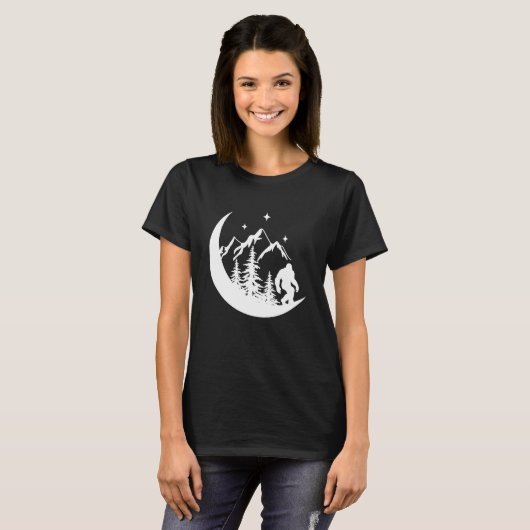 BigFoot Sasquatch Squatchy Forest Mountains Moon T-Shirt (Vorne ganz)