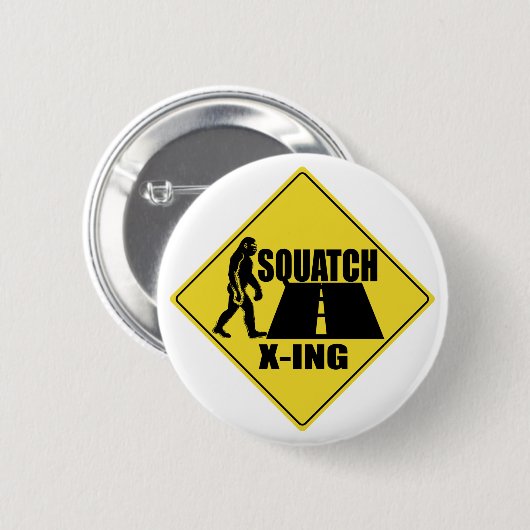 Bigfoot/Sasquatch Überfahrt-Zeichen-Knopf Button (Vorne & Hinten)