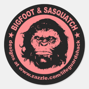 BIGFOOT & SASQUATCH www.Zazzle.com/LifeguardShack Runder Aufkleber
