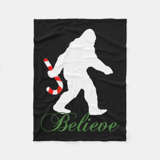 Bigfoot Sasquatch Yeti Believe Candy Cane Christma Fleecedecke (Vorderseite)