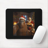 Bigfoot Selfie With Santa Claus Funny Christmas Me Mousepad (Mit Mouse)