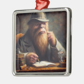 Bigfoot Sherlock Holmes Ornament Aus Metall (Links)
