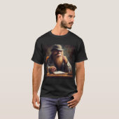 Bigfoot Sherlock Holmes T-Shirt (Vorne ganz)