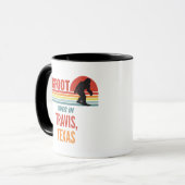 Bigfoot Sighting in Travis Texas Tasse (Vorderseite Links)