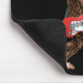 Bigfoot spielen auf Sasquatc einen elektrischen Gi Mousepad (Ecke)