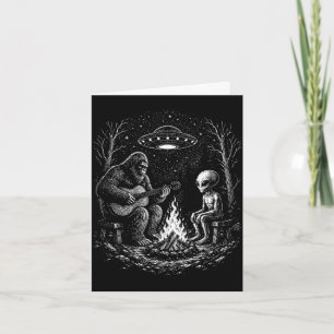 Bigfoot spielt Gitarre Lagerfeuer Alien UFO Campin Karte