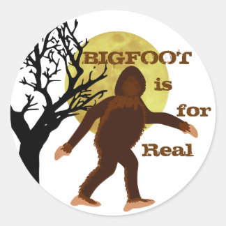 Bigfoot Squatch ist für echte Mondlicht-Aufkleber Runder Aufkleber