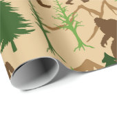 Bigfoot Squatchin in der Woods Birthday Party Geschenkpapier (Rolleneckpunkt)