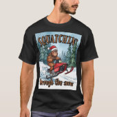 Bigfoot Squatchin' through the Snow Christmas T-Shirt (Vorderseite)