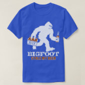 bigfoot stahl mein Bier sasquatch yeti Camping out T-Shirt (Design vorne)
