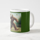 Bigfoot Tennis Jumbo-Tasse (Vorderseite Rechts)