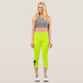 Bigfoot Tennis Player auf optischem Gelben Hinterg Capri Leggings (Vorderseite)
