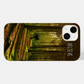 Bigfoot Tennis Player im Wald Case-Mate iPhone Hülle (Rückseite (Horizontal))
