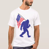 Bigfoot trägt eine amerikanische Flagge T-Shirt (Vorderseite)