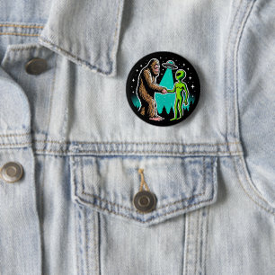 Bigfoot trifft Alien Button