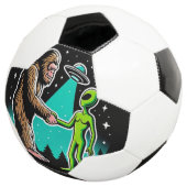 Bigfoot trifft Alien Fußball (Dreiviertel)