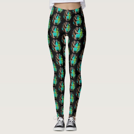 Bigfoot trifft Alien Leggings (Vorderseite)