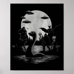 Bigfoot Ufo Loch Ness Monster Mothman und Aliens!  Poster