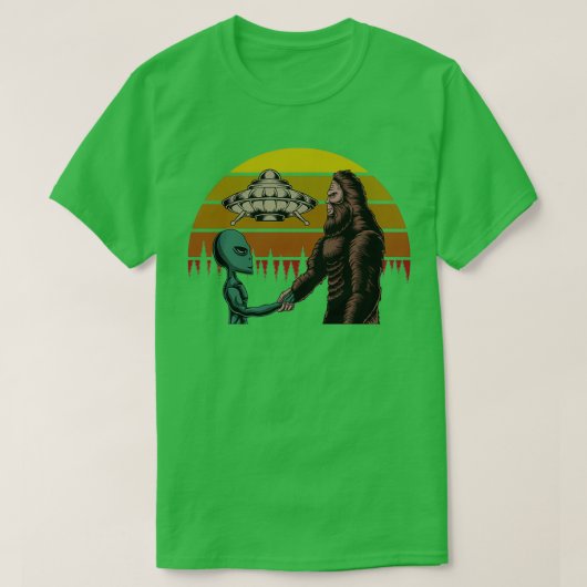 Bigfoot und Alien Verschwörung Bigfoot Sasquatch T-Shirt (Design vorne)