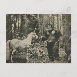 Bigfoot und eine Einhornpostkarte Postkarte