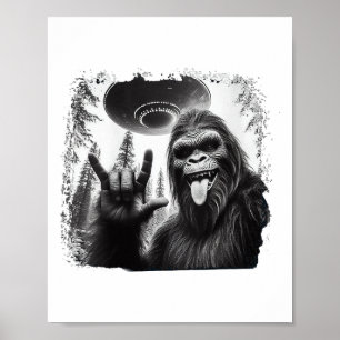 Bigfoot und Ufo Bigfoot Rock On - Wandern und Camp Poster