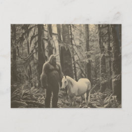 Bigfoot Unicorn und ein Pferd im Wald Postkarte