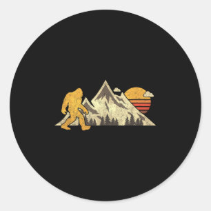 Bigfoot Vintag Mountain Sun Sasquatch Camping Hik Runder Aufkleber