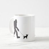 Bigfoot Walking Chihuahua Kaffeetasse (Vorderseite Links)