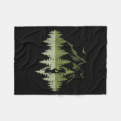 Bigfoot Walking Forest Sasquatch Woods Parks Men W Fleecedecke (Vorderseite (Horizontal))