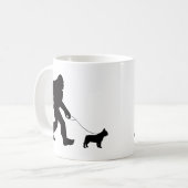 Bigfoot Walking French Bulldog Kaffeetasse (Vorderseite Links)
