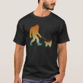 Bigfoot Walking Shih Tzu Funny Sasquatch Pet Dog   T-Shirt (Vorderseite)