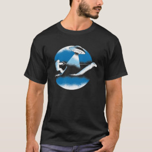 Bigfoot-Wasser-Ski, Loch Ness und Raumschiff T-Shirt