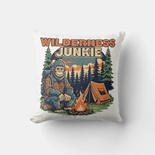 Bigfoot Wildness Junkie Retro-Design Kissen (Vorderseite)