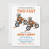 Bike Racing Two Fast Birthday Boy's Joint Party Einladung (Vorderseite)