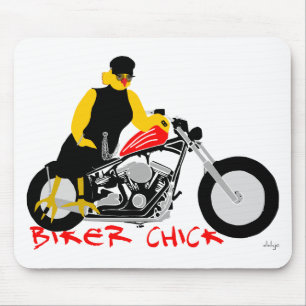 BIKER CHICK sitzt auf ihrem Motorrad Mousepad