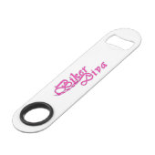 Biker Diva Speed Flaschenöffner (Rückseite Schrägansicht)