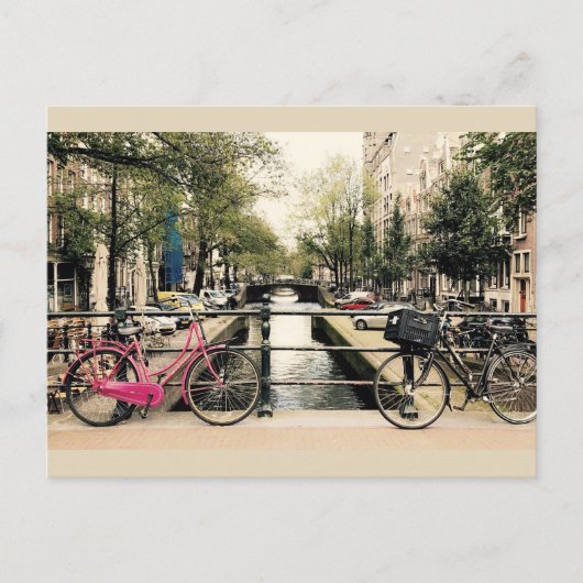 Bikes entlang des Amsterdamer Kanals Postkarte (Vorderseite)