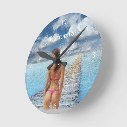 Bikini Girl Thunder_Cove Runde Wanduhr (Winkel)