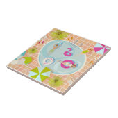 Bikini-Girls und Typ spielen Schwimmbadspiel Fliese (Seite)