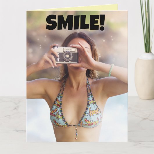 BIKINI MÄDCHEN "LÄCHELN!" SOMMER GEBURTSTAG! KARTE (Vorderseite)