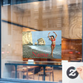 Bikini Modell tanzen Thunder_Cove Fensteraufkleber (Café-Fenster)